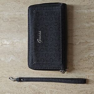 Guess wallet